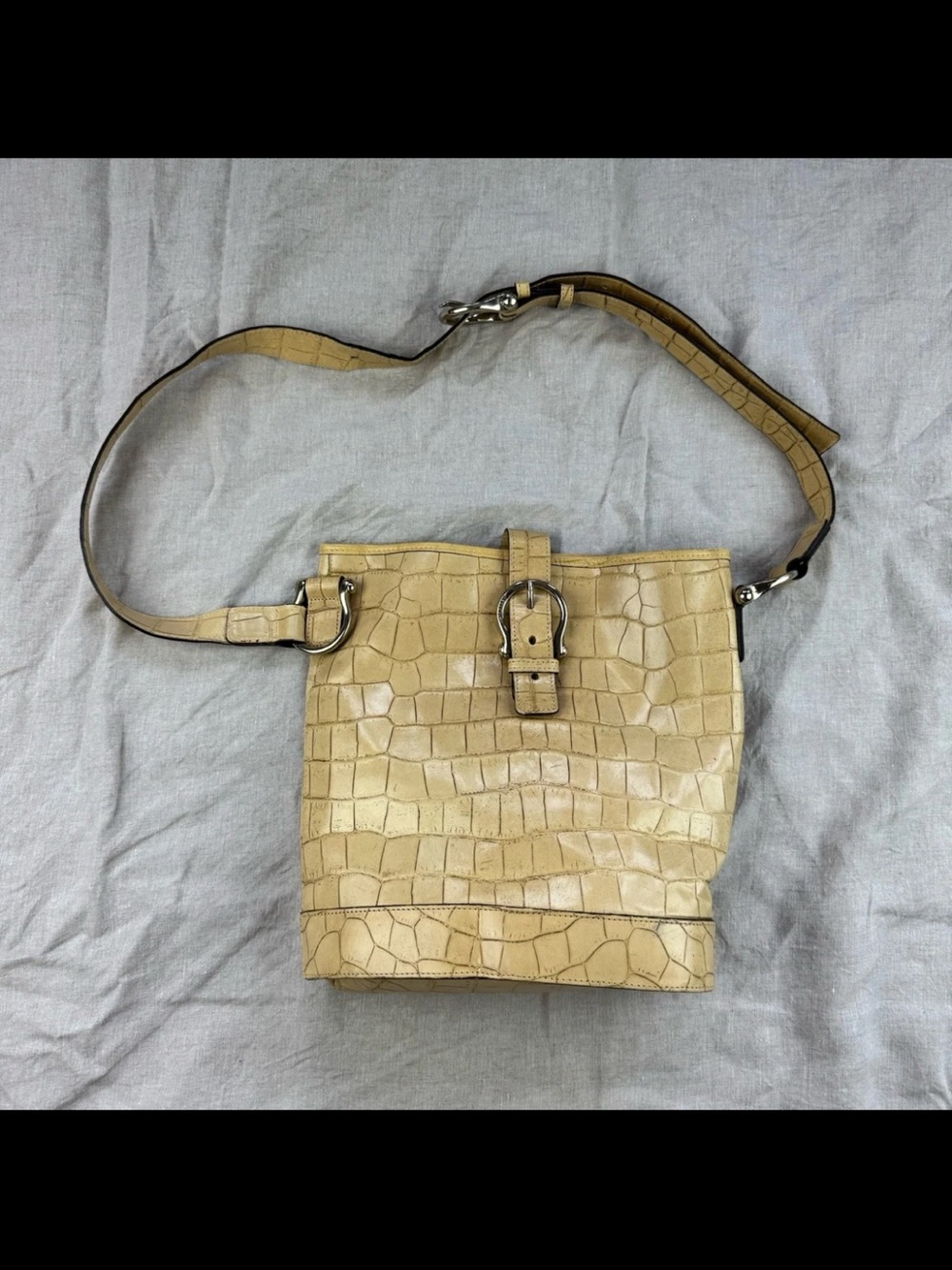 Mulberry Beige Croc-Embossed Leather Bucket Bag with Buckle